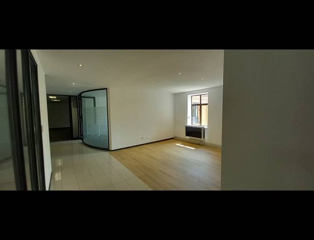 385M² OFFICE TO LET IN MORNINGSIDE